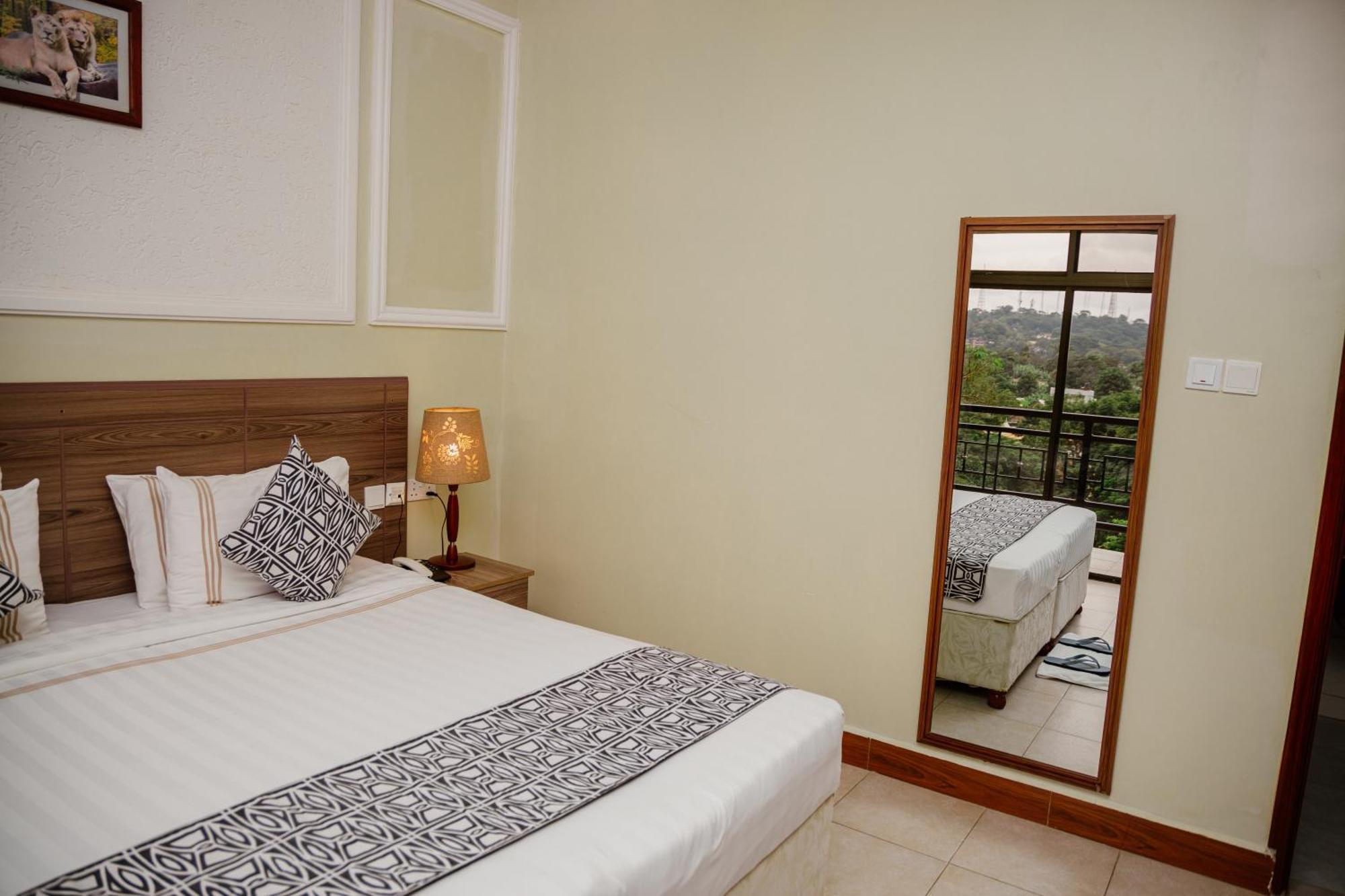Greenside Hotel Arusha Exterior photo
