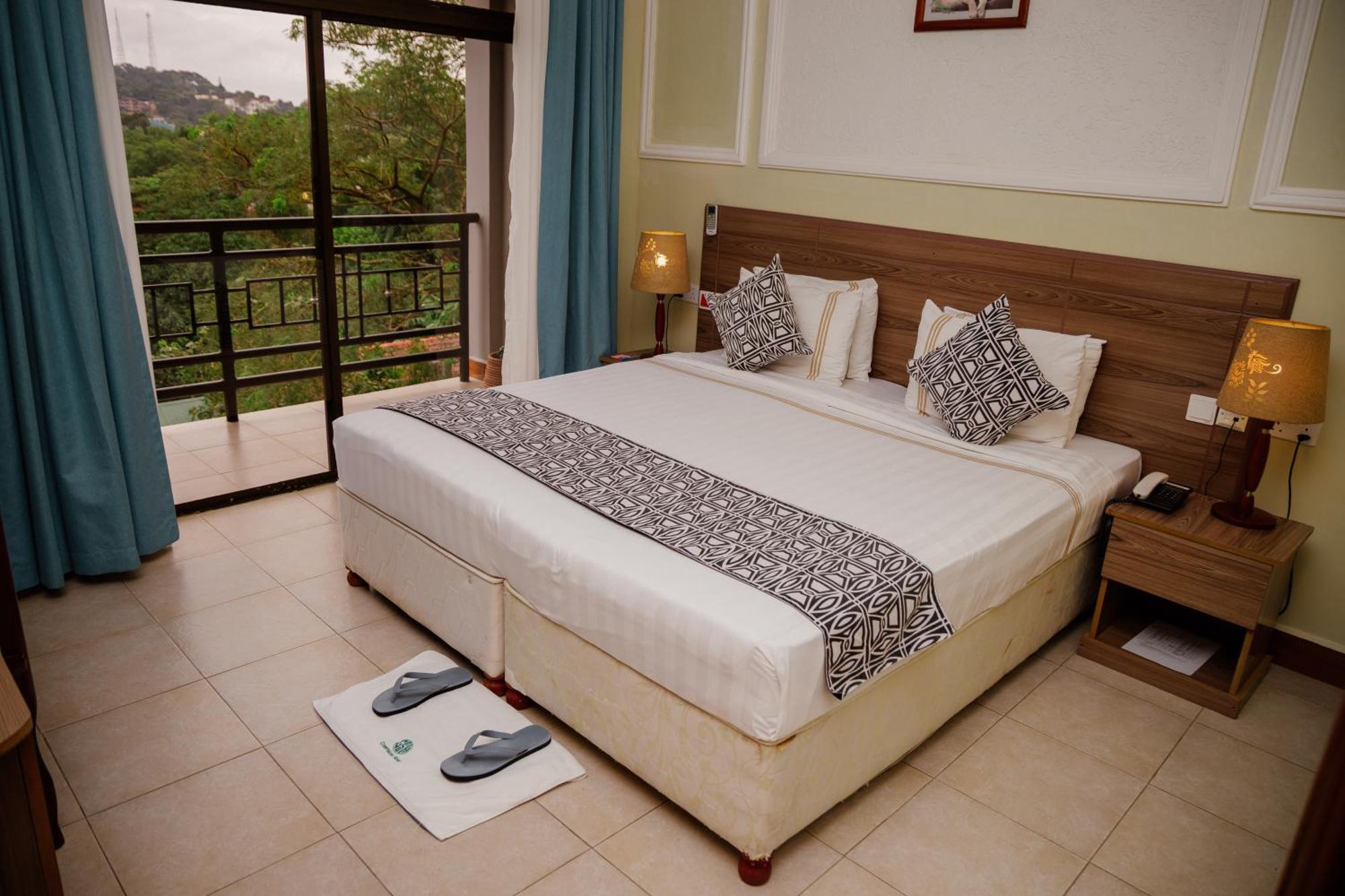 Greenside Hotel Arusha Exterior photo